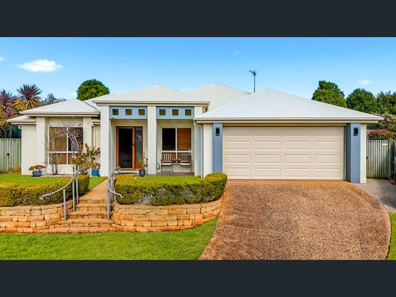 14 Kestrel Court, Rangeville — photo 1 of 5