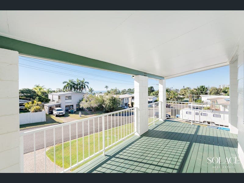 5 Trochus Street, Tannum Sands — photo 1 of 5