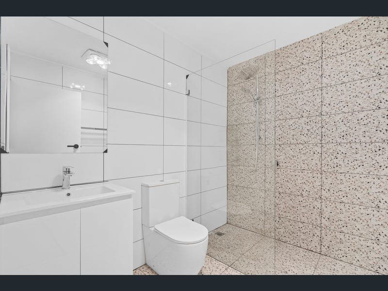 5 Orchid Street, Woodridge — photo 1 of 5