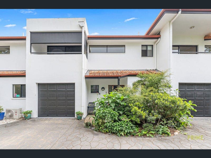 8/179 Torquay Road, Scarness — photo 1 of 5