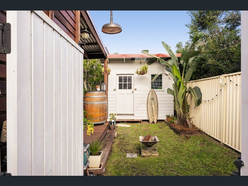 13 Station Street, Currumbin Waters — photo 1 of 5
