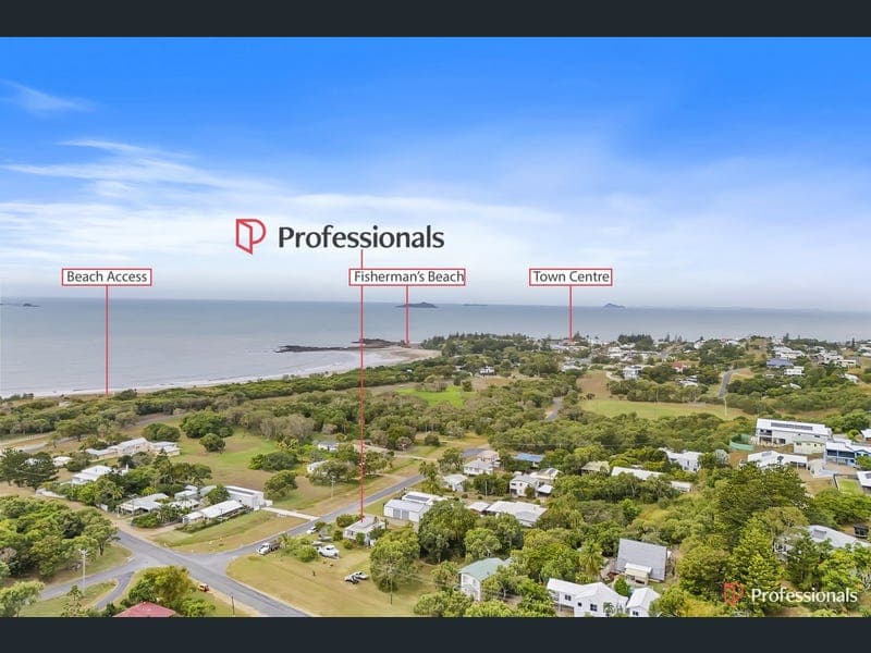 18-20 Phillip Street, Emu Park — photo 1 of 5