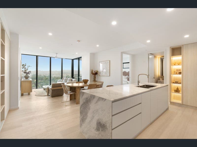 1104/30 First Avenue, Broadbeach — photo 1 of 5