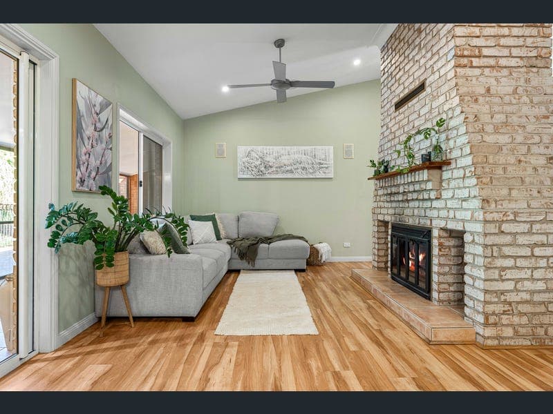 38 Valley Road, Wellington Point — photo 1 of 5