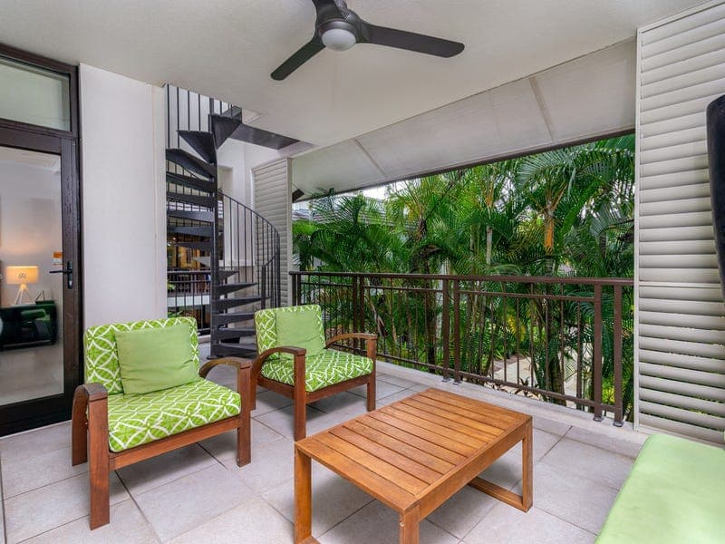 205-206 Sea Temple/2 Mitre Street, Port Douglas — photo 1 of 5