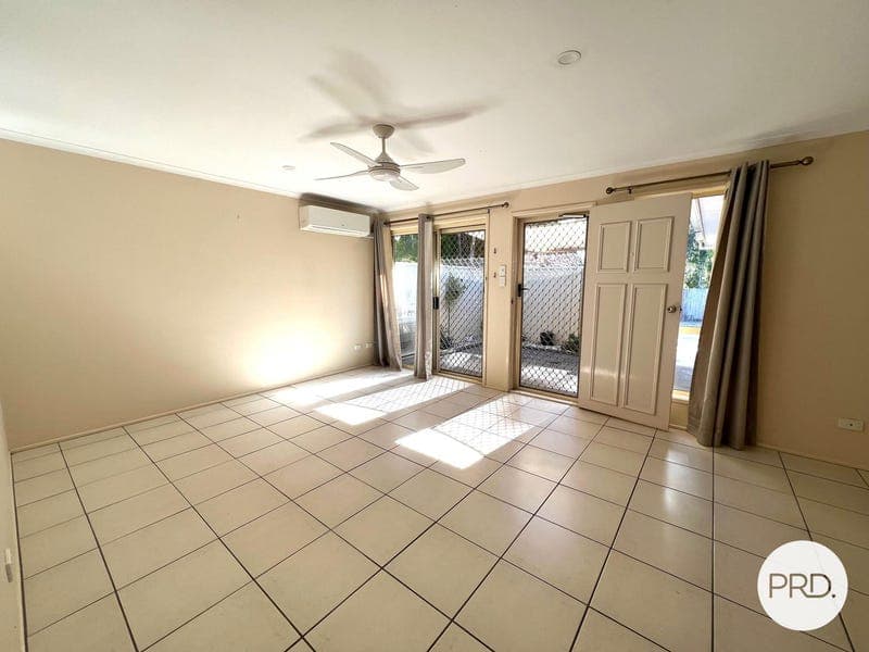 2/13 Aragorn Street, Maroochydore — photo 1 of 5