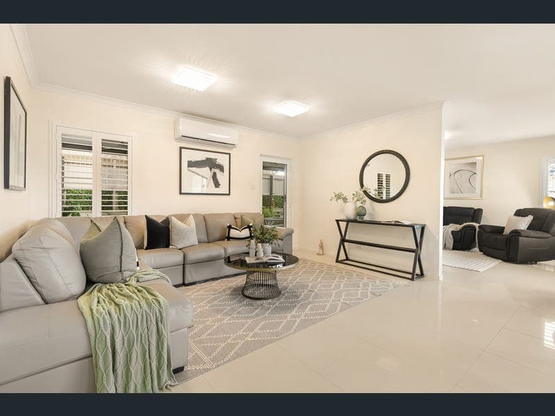 21 Taylor Place, Mackenzie — photo 1 of 5