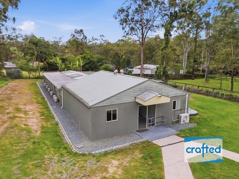 12-14 Nottingham Court, Forestdale — photo 1 of 5