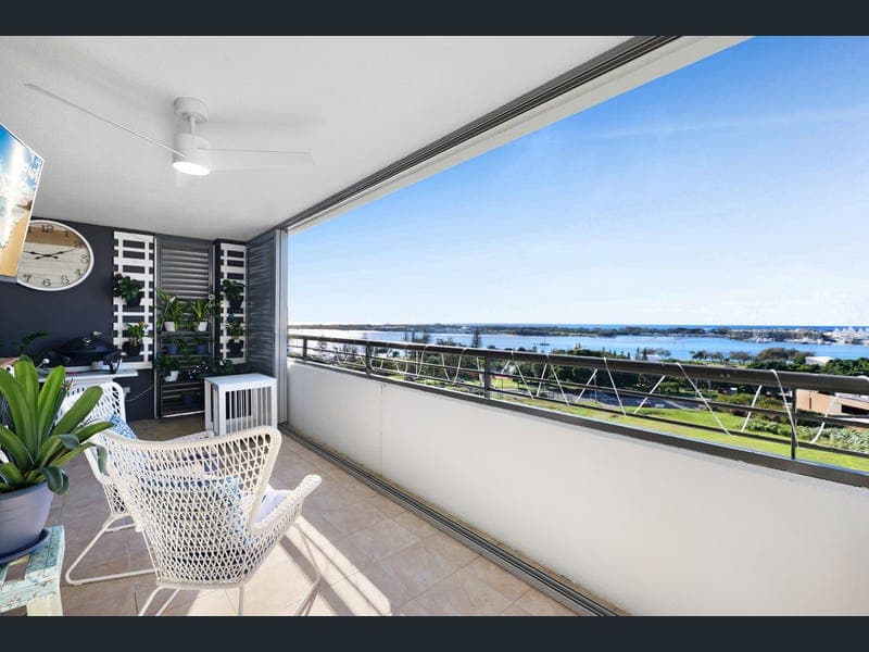 216/105 Scarborough Street, Southport — photo 1 of 5