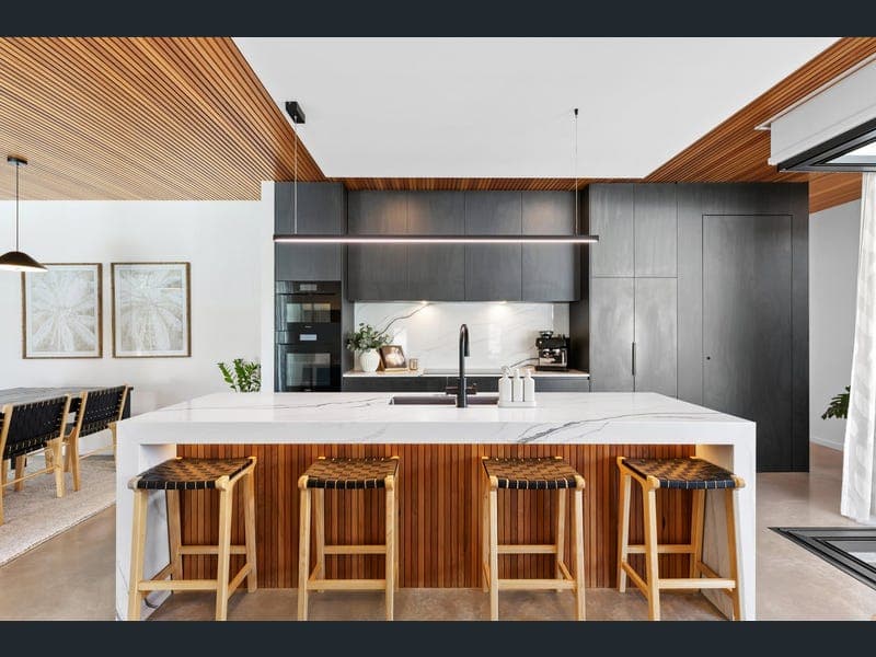 2/1A Palkana Drive, Warana — photo 1 of 5
