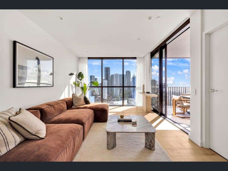 1602/7-9 Mermaid Avenue, Mermaid Beach — photo 1 of 5