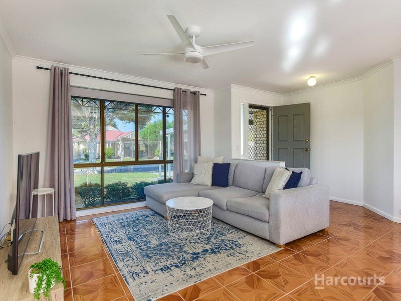 17 Lilly Pilly Crescent, Fitzgibbon — photo 1 of 5