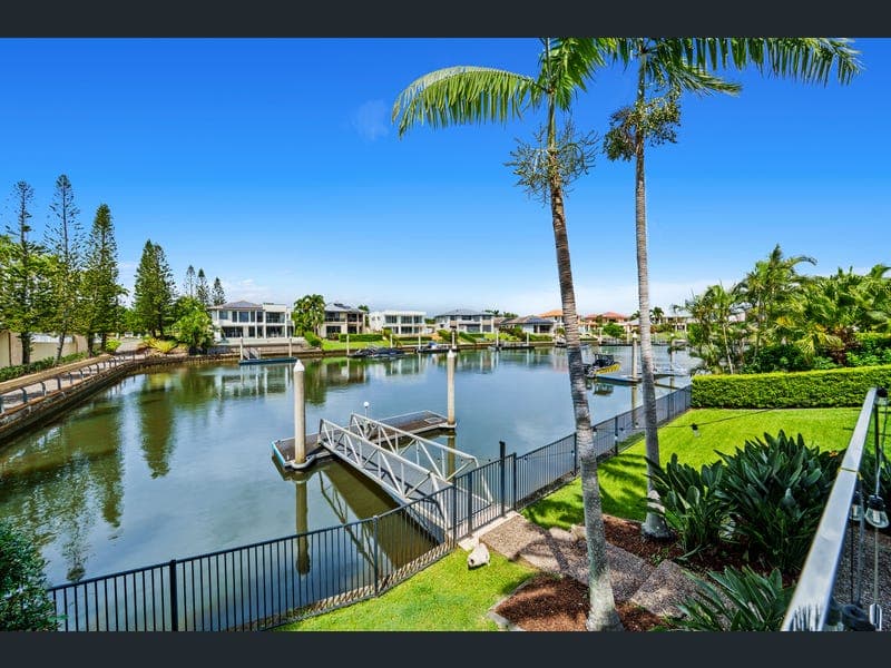 2301 Belmont Court East, Hope Island — photo 1 of 5