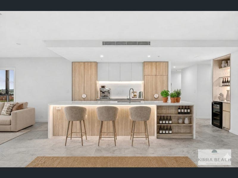 905/133-135 Musgrave Street, Kirra — photo 1 of 5