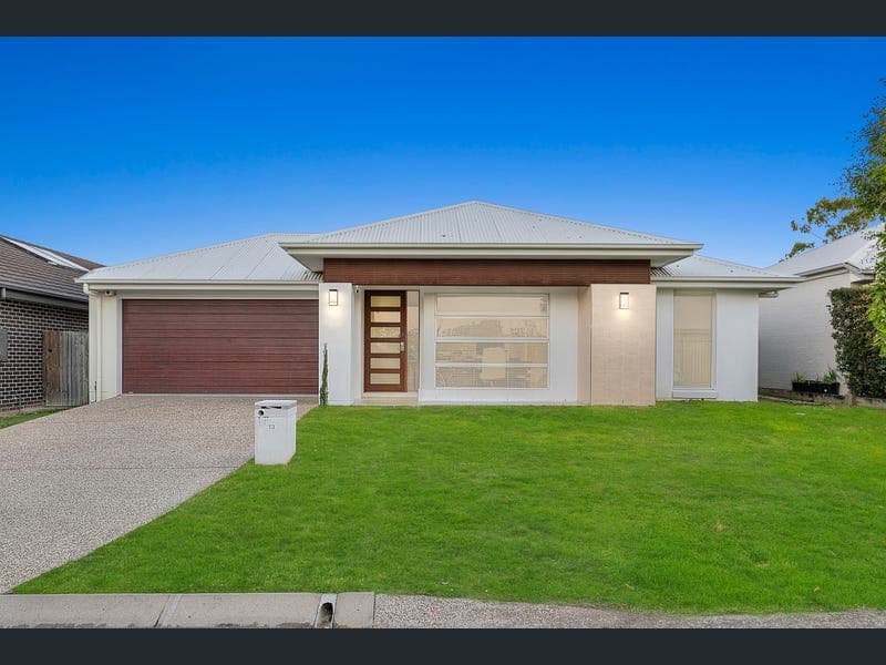 13 Edmund Circuit, North Lakes — photo 1 of 5