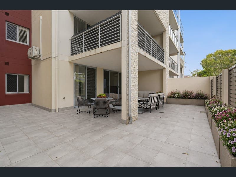 2/24 Westacott Street, Nundah — photo 1 of 5