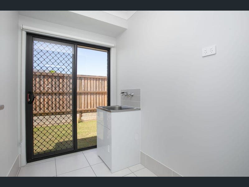 54 Yellowstone Circuit, Yarrabilba — photo 1 of 5