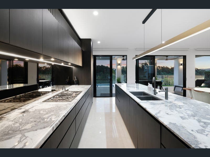 25 The Boulevarde, Benowa — photo 1 of 5