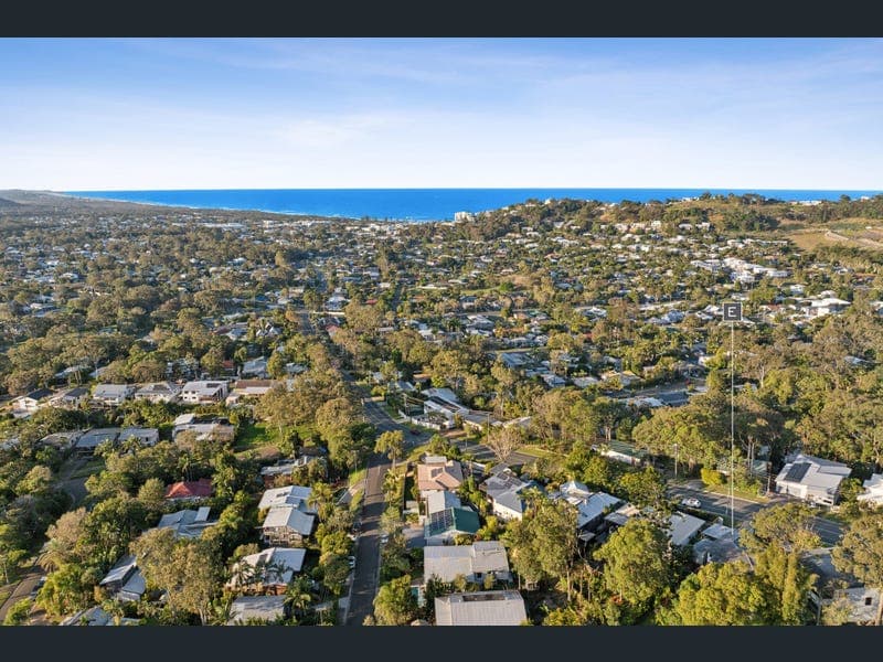 90 Centenary Heights Road, Coolum Beach — photo 1 of 5