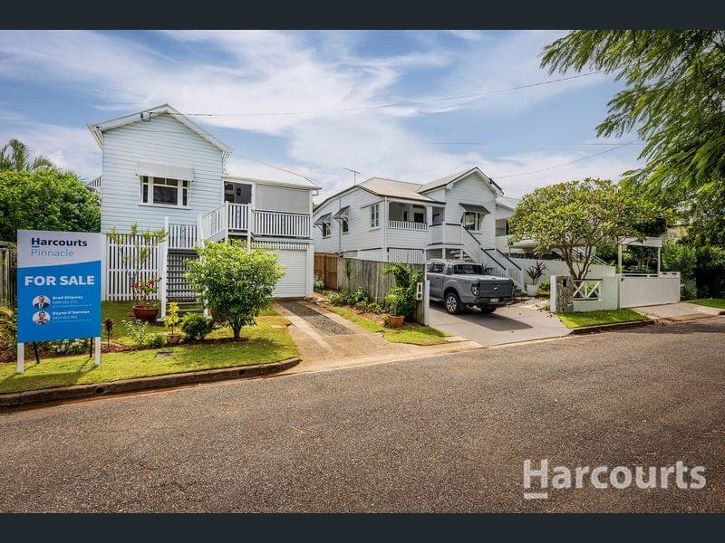8 Todd Street, Shorncliffe — photo 1 of 5