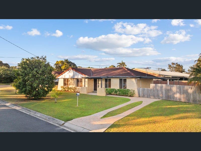 1 Delphinium Street, Strathpine — photo 1 of 5