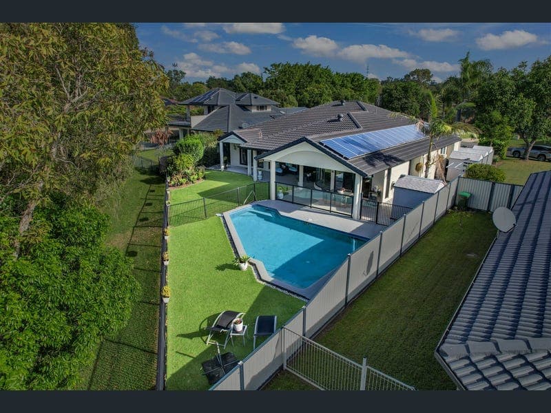 22 Northlakes Crescent, Sippy Downs — photo 1 of 5