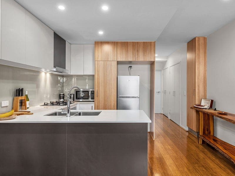 22/8 Mayhew Street, Sherwood — photo 1 of 5