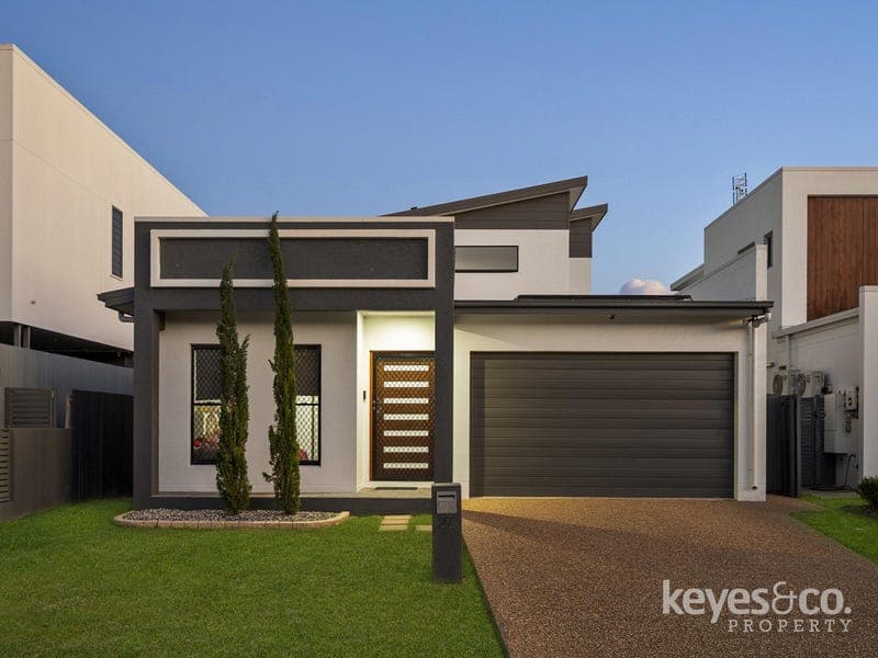27 Broadwater Terrace, Idalia — photo 1 of 5