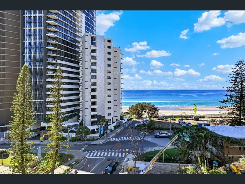 704/12 Enderley Avenue, Surfers Paradise — photo 1 of 5
