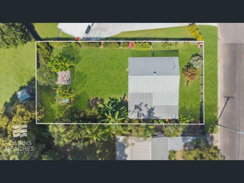 8 Coolangatta Close, Kewarra Beach — photo 1 of 5
