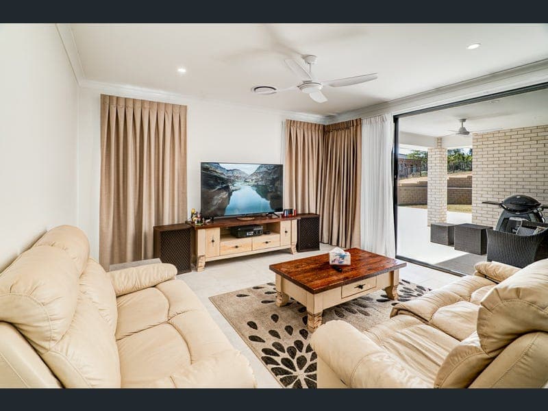 9 Spotted Gum Road, Gatton — photo 1 of 5