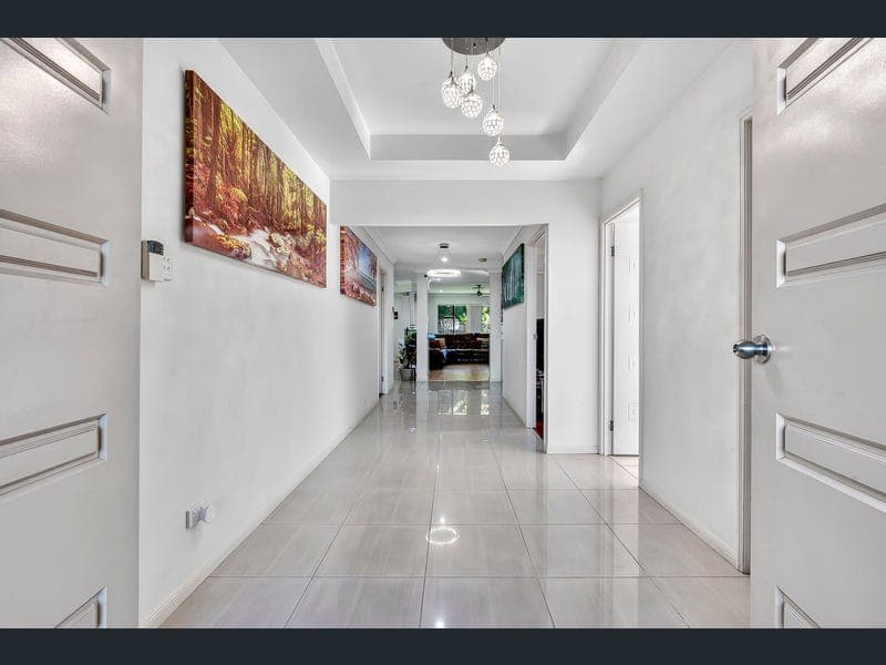 21 Riles Court, Caboolture — photo 1 of 5