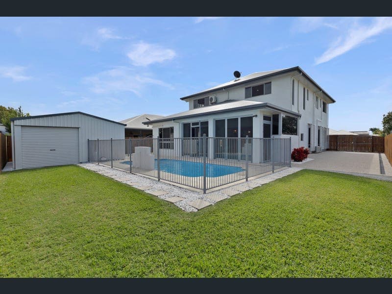 5 Botanical Drive, Ooralea — photo 1 of 5