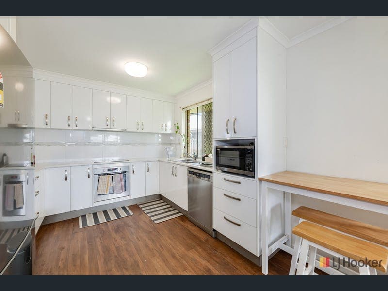 103 Clive Crescent, Kepnock — photo 1 of 5