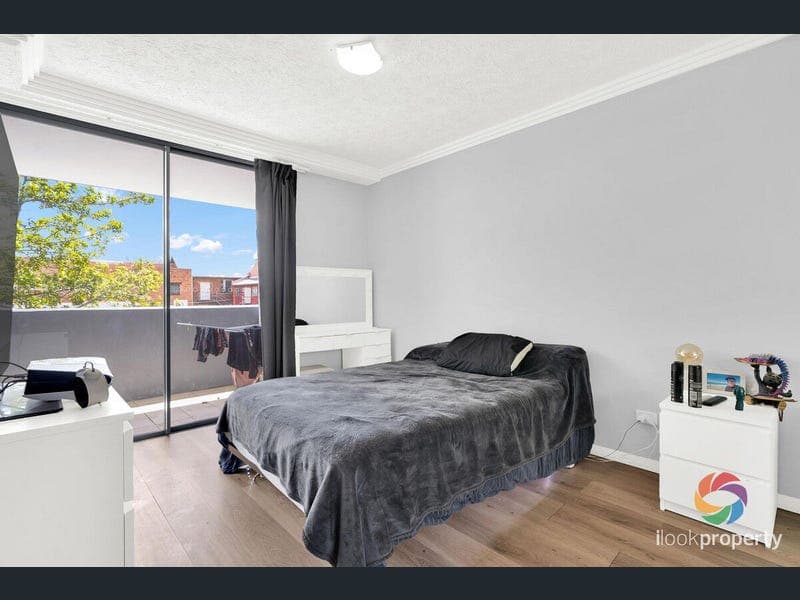 204/803 Stanley Street, Woolloongabba — photo 1 of 5