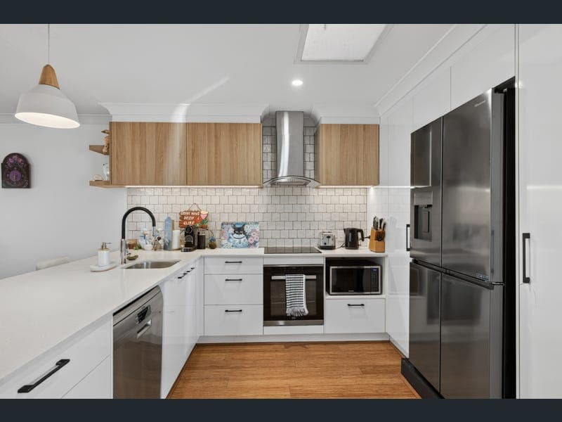 18/32 Kate Street, Carina — photo 1 of 5