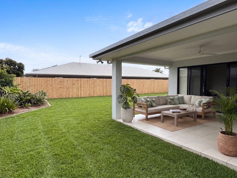 15 Heritage Central Street, Redlynch — photo 1 of 5