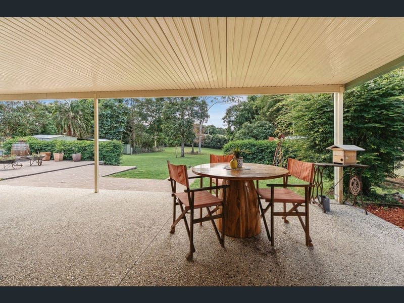 67 Thompson Road, Beerwah — photo 1 of 5