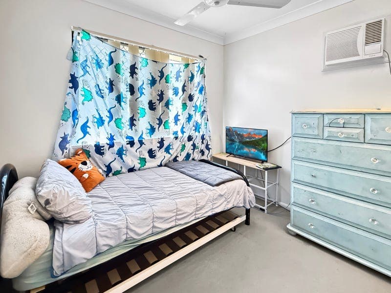 1 LAWRENCE STREET, Kelso — photo 1 of 2