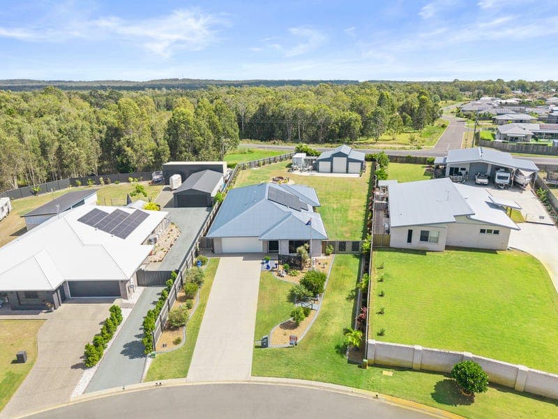 64 Porpita Circuit, Toogoom — photo 1 of 5