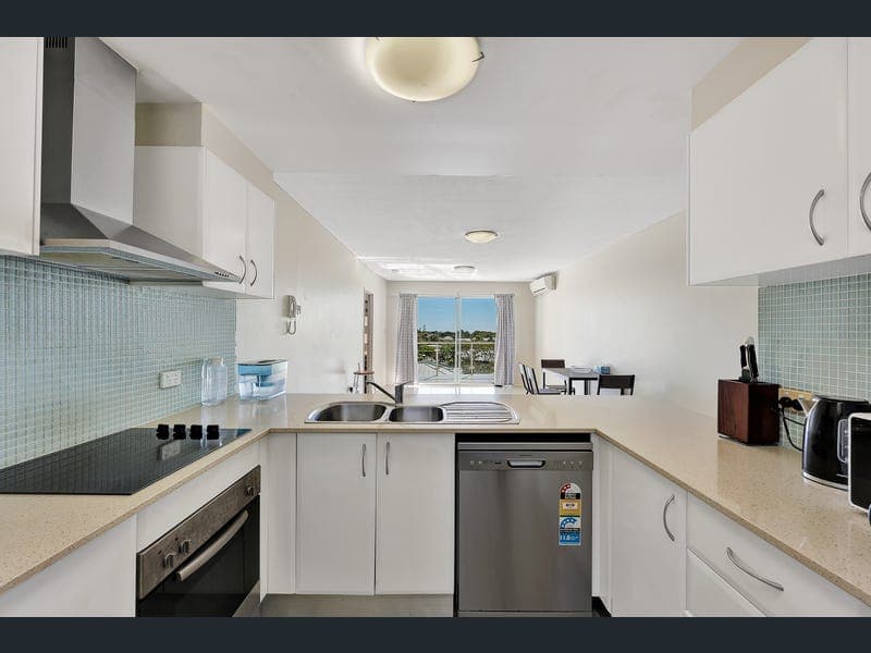 126/5 Whalley Street, Bargara — photo 1 of 5