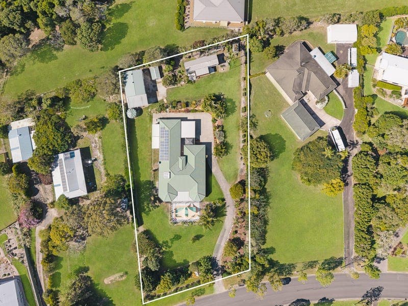 62-64 Panorama Drive, Dundowran Beach — photo 1 of 5