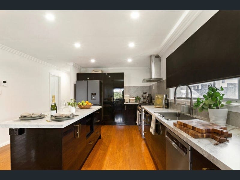 2 Packman Avenue, Rochedale South — photo 1 of 5