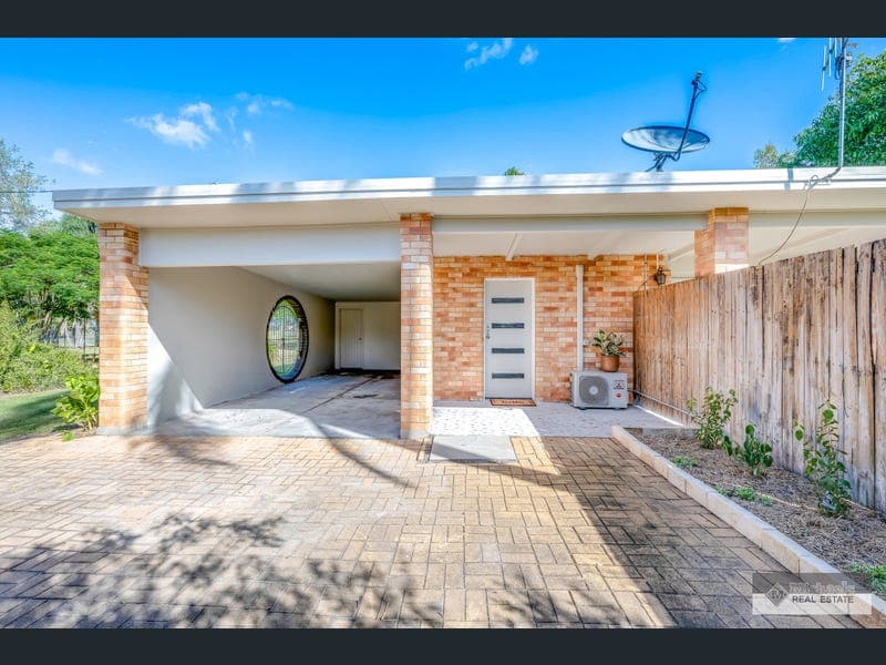 15 Hinkler Avenue, Bundaberg North — photo 1 of 5