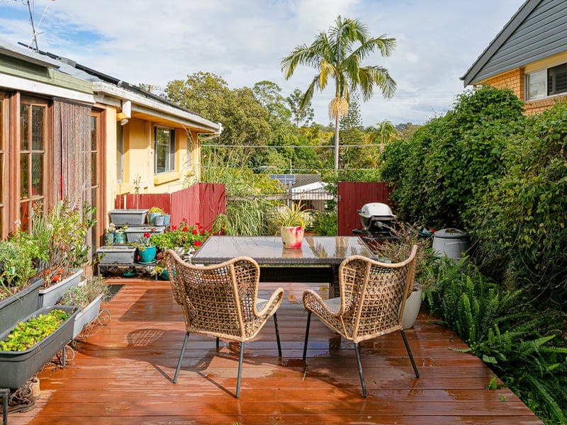42 Glenella Street, The Gap — photo 1 of 5