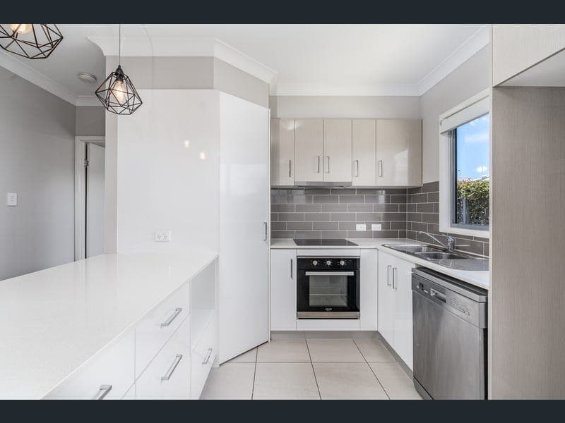 2/541 South Street, Glenvale — photo 1 of 5