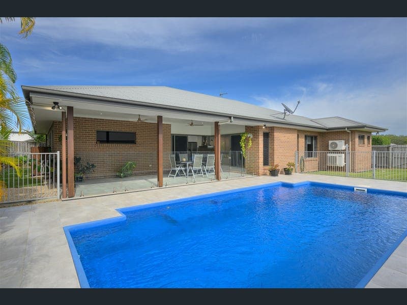 7 Winpara Drive, Kirkwood — photo 1 of 5