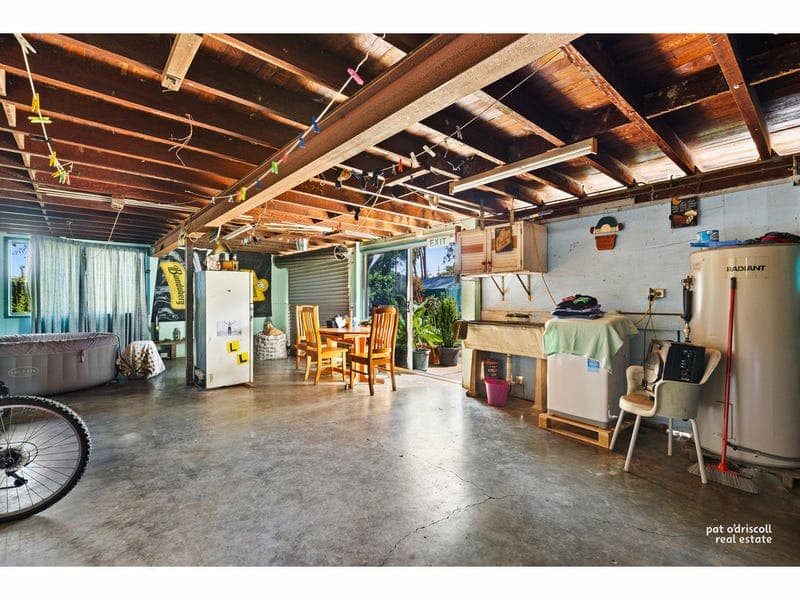 6 Barrett Street, Norman Gardens — photo 1 of 5