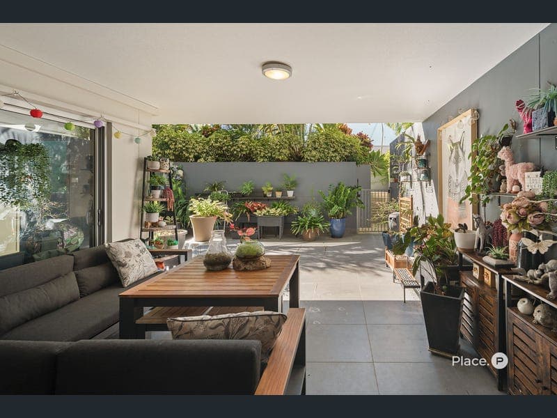 24/258 Arthur Street, Teneriffe — photo 1 of 5