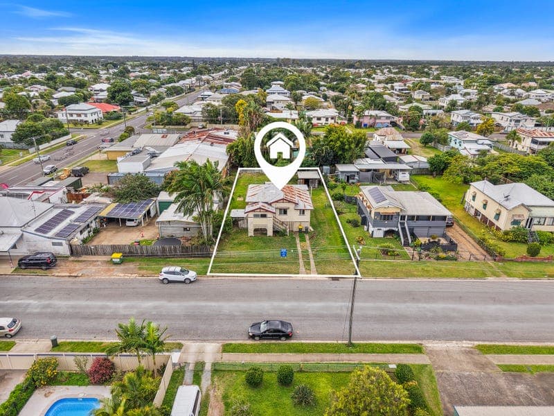 99 Churchill Street, Maryborough — photo 1 of 5